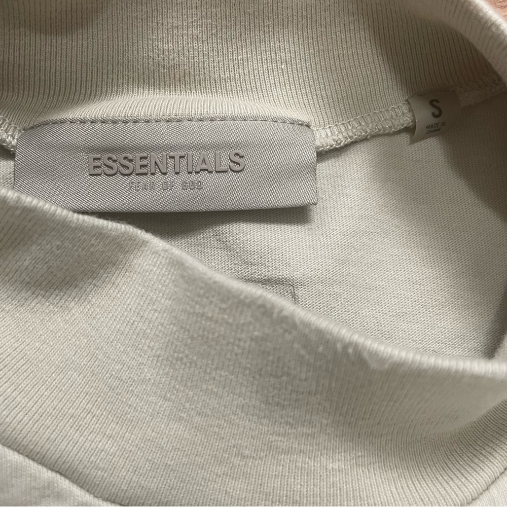 Fear Of God Essentials Shirt Mens S Oversized Beige Long Sleeve Tee Pullover - Picture 8 of 10